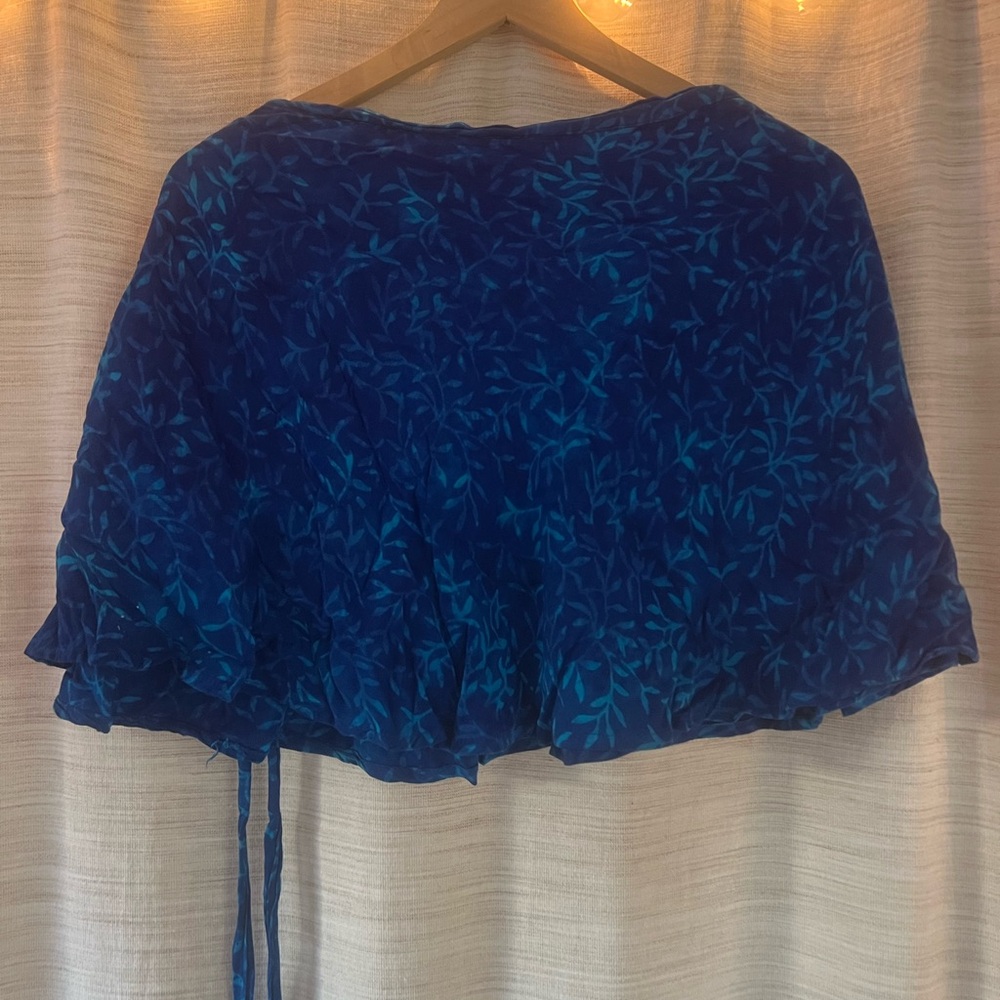 Blue Leaf Patterned Skirt